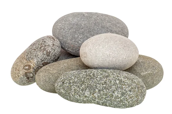 Farklı renklerde taşlar, izole edilmiş, kolajlarda kullanmak için farklı kompozisyonlarda istiflenmiş, stüdyoda doğal gün ışığında, yatay olarak çekilmiş..