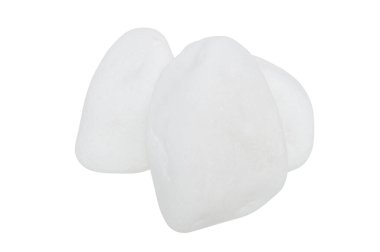   Özür dilerim. Stüdyoda dağıtılmış gün ışığında çekilen beyaz taşların bileşimleri izole edilmiş, kolajlar için uygun..                             