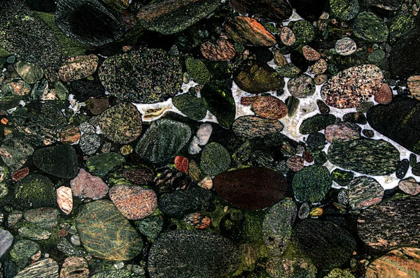 Lajes Pedra Bonitas Tons Verdes Compostas Por Pedras Cores Diferentes — Fotografia de Stock