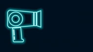 Parlayan neon hattı saç kurutma ikonu siyah arkaplanda izole edildi. Saç kurutma makinesi tabelası. Saç kurutma sembolü. Sıcak hava üflüyor. 4K Video hareketli grafik canlandırması