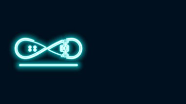 Parlayan neon hattı kaykay üçlemesi simgesi siyah arkaplanda izole edildi. Olağanüstü bir spor. Spor malzemeleri. 4K Video hareketli grafik canlandırması
