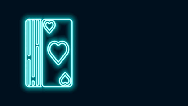 Leuchtende Neon-Linie Deck von Spielkarten-Symbol isoliert auf schwarzem Hintergrund. Casino-Glücksspiel. 4K Video Motion Grafik Animation — Stockvideo