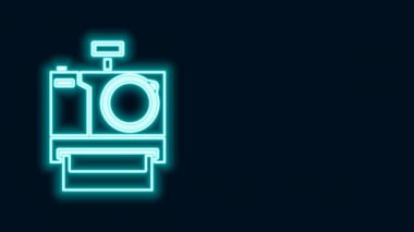 Parlayan neon hattı fotoğraf makinesi simgesi siyah arkaplanda izole edildi. Fotoğraf makinesi simgesi. 4K Video hareketli grafik canlandırması