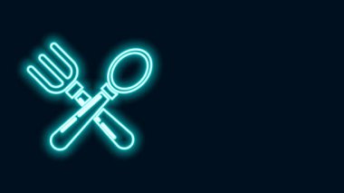 Parlayan neon hattı siyah arka planda izole edilmiş çatal ve kaşık simgesi. Mutfak aletleri. Çatal bıçak seti. 4K Video hareketli grafik canlandırması
