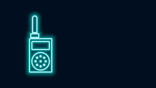 Glödande neon linje Walkie talkie ikon isolerad på svart bakgrund. Portabel radiosändarikon. Radiosändarskylt. 4K Video motion grafisk animation — Stockvideo