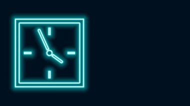 Parlayan neon çizgi saat simgesi siyah arkaplanda izole edildi. Zaman sembolü. 4K Video hareketli grafik canlandırması