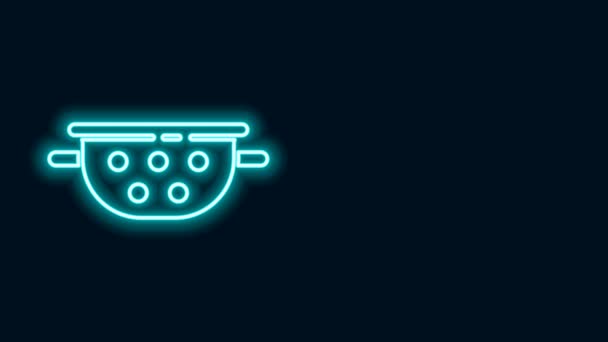Gloeiende neon lijn Keuken vergiet pictogram geïsoleerd op zwarte achtergrond. - Kookgerei. Bestekbord. 4K Video motion grafische animatie — Stockvideo
