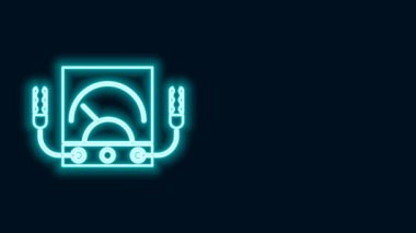 Parlayan neon hattı Ampere metre, multimetre, voltmetre simgesi siyah arkaplanda izole edildi. Elektrik akımını ölçmek için araçlar. 4K Video hareketli grafik canlandırması