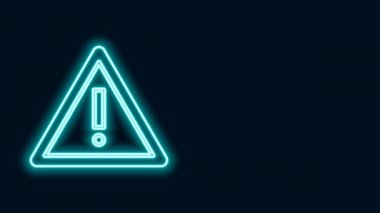 Siyah arkaplanda izole edilmiş üçgen simgesinde parlayan neon çizgisi ünlem işareti. Tehlike uyarısı, dikkat, dikkat, tehlike uyarısı önemli bir işaret. 4K Video hareketli grafik canlandırması