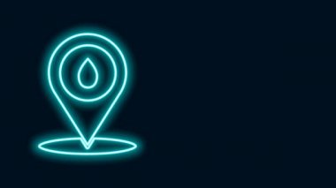 Parlayan neon hattı yakıt ikonu siyah zemin üzerinde izole edildi. Benzin istasyonu ve harita göstergesi. 4K Video hareketli grafik canlandırması