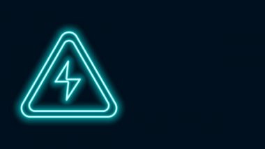 Parlayan neon hattı yüksek gerilim işareti simgesi siyah arkaplanda izole edildi. Tehlike sembolü. Üçgendeki ok. Uyarı simgesi. 4K Video hareketli grafik canlandırması