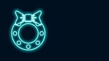 Parlayan neon çizgisi Noel çelengi simgesi siyah arka planda izole edildi. Mutlu Noeller ve mutlu yıllar. 4K Video hareketli grafik canlandırması