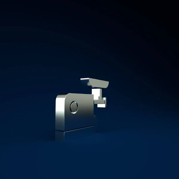 Silver Kitchen ícone moedor de carne isolado no fundo azul. Conceito de minimalismo. 3D ilustração 3D render — Fotografia de Stock