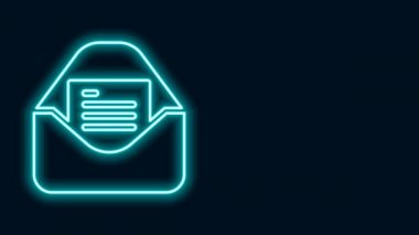 Parlayan neon hattı Zarfta siyah arkaplanda izole edilmiş noel partisi davetiye kartı simgesi var. Mutlu Noeller ve mutlu yıllar. 4K Video hareketli grafik canlandırması