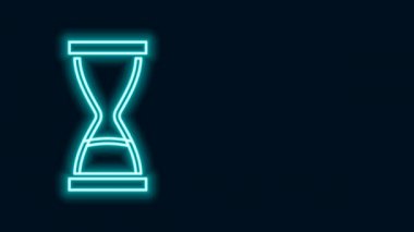 Parlayan neon çizgisi. Siyah zemin üzerinde kum ikonu olan eski kum saati. Kum saati işareti. İş ve zaman yönetimi kavramı. 4K Video hareketli grafik canlandırması