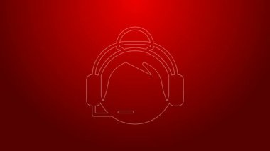 Kırmızı arka planda izole edilmiş kulaklık simgesi olan yeşil çizgili kadın. Destek operatörü hatta. Çağrı merkezi konsepti, müşteri destek servisi. 4K Video hareketli grafik canlandırması