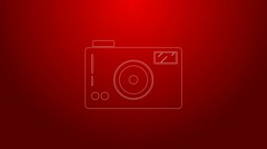 Yeşil çizgi fotoğraf makinesi simgesi kırmızı arkaplanda izole edildi. Fotoğraf makinesi simgesi. 4K Video hareketli grafik canlandırması