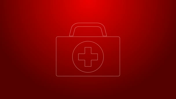 녹색 라인 응급 키트 아이콘은 빨간 배경에서 분리되었습니다. 십자가가 있는 의료 상자. 응급 의료 장비. 건강 관리 개념. 4K 비디오 모션 그래픽 애니메이션 — 비디오