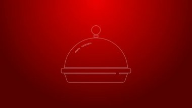 Kırmızı arka planda izole edilmiş bir tepsi yiyecek ikonu ile kaplı yeşil çizgi. Tepsi ve kapak. Kapaklı bir restoran saati. Mutfak eşyaları sembolü. 4K Video hareketli grafik canlandırması