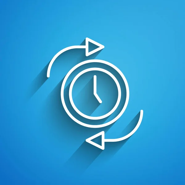 青い背景に矢印アイコンが隔離されたホワイトラインクロック 時間の象徴だ 時計回りの回転アイコンの矢印と時間 長い影だ ベクトル — ストックベクタ