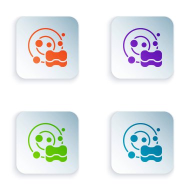 Beyaz arkaplanda izole edilmiş renkli bulaşık ikonu. Bulaşık yıkama ikonu. Bulaşık makinesi tabelası. Masa takımı tabelası temiz. Kare düğmelere renkli simgeleri yerleştir. Vektör.