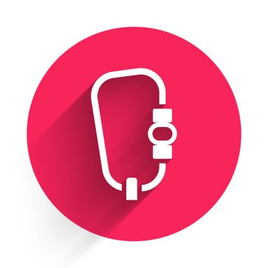 Beyaz Karabina simgesi uzun gölgeli izole edilmiş. Olağanüstü bir spor. Spor malzemeleri. Kırmızı daire düğmesi. Vektör.