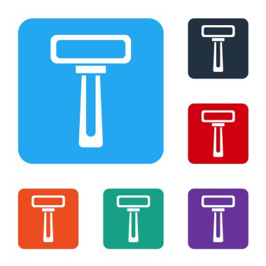 Beyaz traş makinesi simgesi beyaz arkaplanda izole edildi. Renkli kare düğmelerle simgeleri ayarla. Vektör.