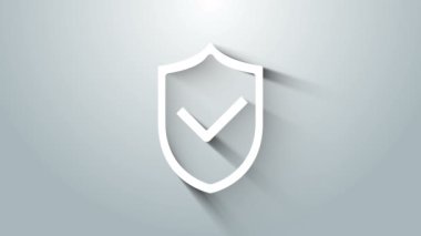 Gri arkaplanda işaret simgesi olan Beyaz Kalkan. Koruma sembolü. Güvenlik kontrolü Simge. Kene izi onaylı simge. 4K Video hareketli grafik canlandırması