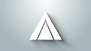 Gri arkaplanda beyaz turist çadırı simgesi izole edildi. Kamp sembolü. 4K Video hareketli grafik canlandırması