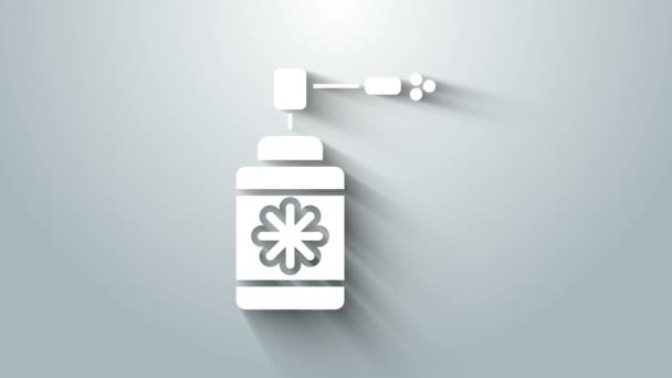 Botella médica blanca con spray de boquilla para el tratamiento de enfermedades de la nariz y la garganta icono aislado sobre fondo gris. Animación gráfica de vídeo 4K — Vídeos de Stock