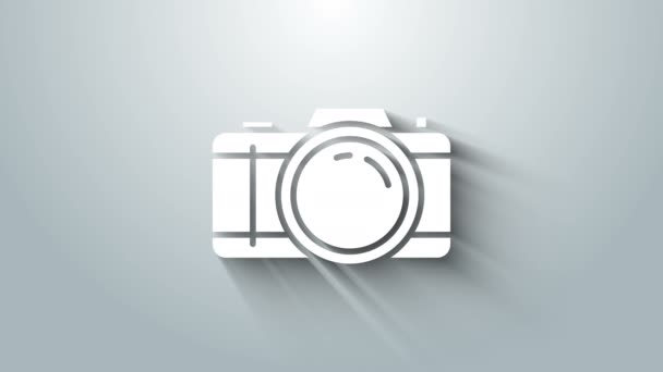 Icono de cámara fotográfica blanca aislado sobre fondo gris. Icono de cámara fotográfica. Animación gráfica de vídeo 4K — Vídeo de stock