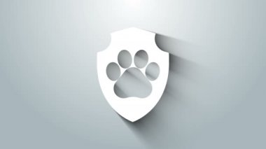 Beyaz Hayvan Sağlık Sigortası ikonu gri arka planda izole edildi. Hayvan koruma ikonu. Köpek ya da kedi pençesi izi. 4K Video hareketli grafik canlandırması