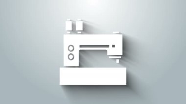 Gri arkaplanda beyaz dikiş makinesi simgesi izole edildi. 4K Video hareketli grafik canlandırması