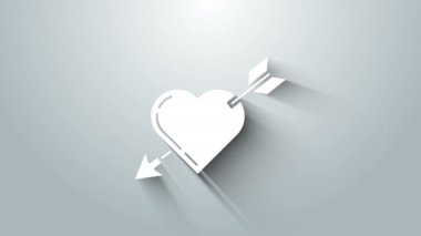 Gri arkaplanda kalp ve ok simgesi olan Beyaz Amour sembolü. Aşk işareti. Sevgililer Günü sembolü. 4K Video hareketli grafik canlandırması