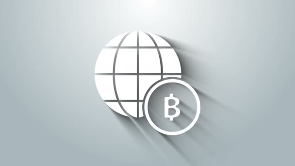 Vit glob och cryptocurrency mynt Bitcoin ikon isolerad på grå bakgrund. Fysiskt bitmynt. Blockkedjebaserad säker kryptovaluta. 4K Video motion grafisk animation — Stockvideo