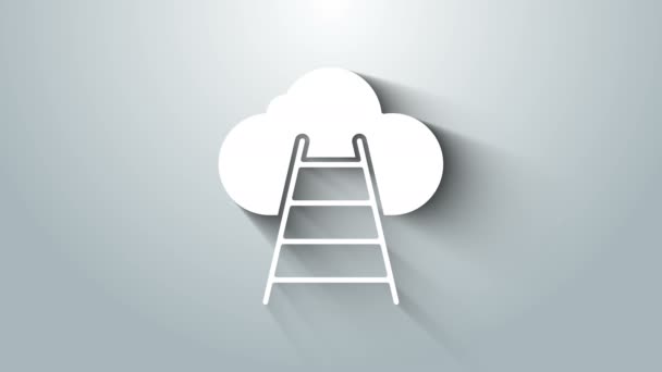 Weiße Leiter, die zu einem Wolkensymbol auf grauem Hintergrund führt. Treppen führen in die Wolke. 4K Video Motion Grafik Animation — Stockvideo