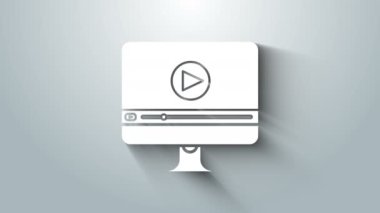 Gri arkaplanda White Online video oynatma simgesi izole edildi. Bilgisayar monitörü ve oyun işaretli film şeridi. 4K Video hareketli grafik canlandırması