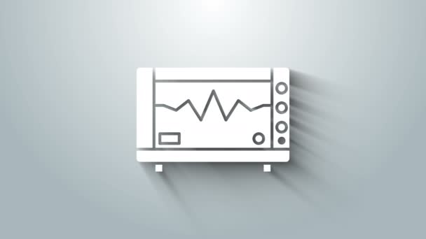 Weißer Computermonitor mit Kardiogramm-Symbol auf grauem Hintergrund. Überwachungssymbol. EKG-Monitor mit von Hand gezogenem Herzschlag. 4K Video Motion Grafik Animation — Stockvideo