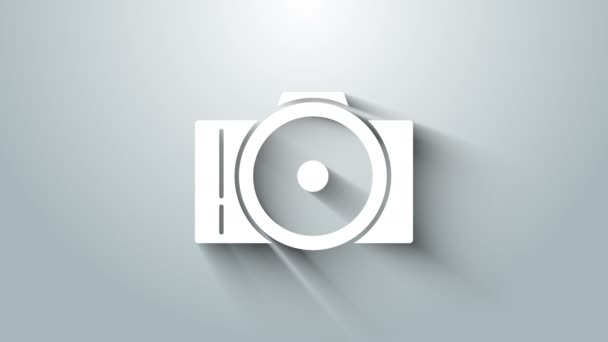 Λευκό εικονίδιο φωτογραφικής μηχανής απομονωμένο σε γκρι φόντο. Εικονίδιο φωτογραφικής μηχανής. 4K Γραφική κίνηση κίνησης βίντεο — Αρχείο Βίντεο