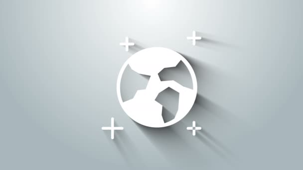 Icona bianca del globo terrestre isolata su sfondo grigio. Segno del mondo o della Terra. Simbolo internet globale. Forme geometriche. Animazione grafica 4K Video motion — Video Stock