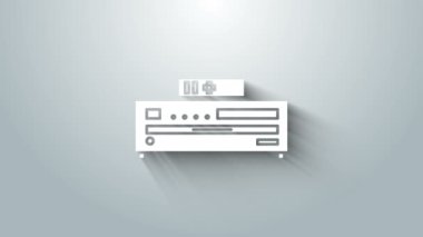 Beyaz Müzik CD çalar simgesi gri arkaplanda izole edildi. Taşınabilir müzik cihazı. 4K Video hareketli grafik canlandırması