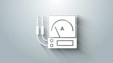 Beyaz Ampere ölçer, multimetre, voltmetre ikonu gri arkaplanda izole edilmiş. Elektrik akımını ölçmek için araçlar. 4K Video hareketli grafik canlandırması