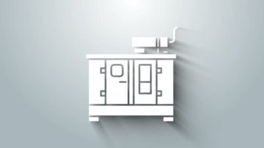 Beyaz Diesel güç jeneratörü ikonu gri arkaplanda izole edildi. Sanayi ve ev taşınmaz güç jeneratörü. 4K Video hareketli grafik canlandırması