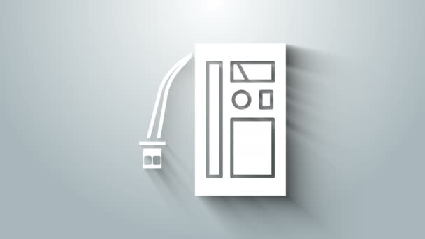Fehér Akkumulátor ikon elszigetelt szürke háttér. Akkumulátor akkumulátor energia és elektromos akkumulátor akkumulátor. 4K Videó mozgás grafikus animáció — Stock videók