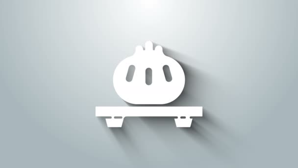 White Dumpling na ikonie cięcia deski izolowane na szarym tle. Tradycyjne chińskie danie. 4K Animacja graficzna ruchu wideo — Wideo stockowe