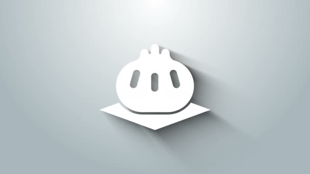 Khinkali branco no ícone de placa de corte isolado no fundo cinza. Bolinho georgiano tradicional. Animação gráfica em movimento de vídeo 4K — Vídeo de Stock