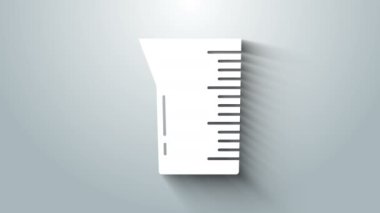 Beyaz Laboratuvar cam süslemesi ya da beher ikonu gri arka planda izole edilmiş. 4K Video hareketli grafik canlandırması