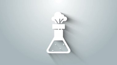 Gri arkaplanda beyaz test tüpü ve kimyasal test ikonu izole edildi. Laboratuvar cam levhası. 4K Video hareketli grafik canlandırması