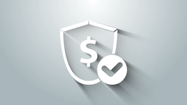 Escudo branco com ícone de símbolo de dólar isolado em fundo cinza. Proteção de escudo de segurança. Conceito de segurança monetária. Animação gráfica em movimento de vídeo 4K — Vídeo de Stock