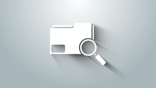White Search koncept med mappikon isolerad på grå bakgrund. Förstoringsglas och dokument. Data- och informationsskylt. 4K Video motion grafisk animation — Stockvideo